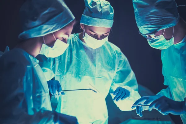 Безпека урологічних операцій: що важливо перевірити перед лікуванням?