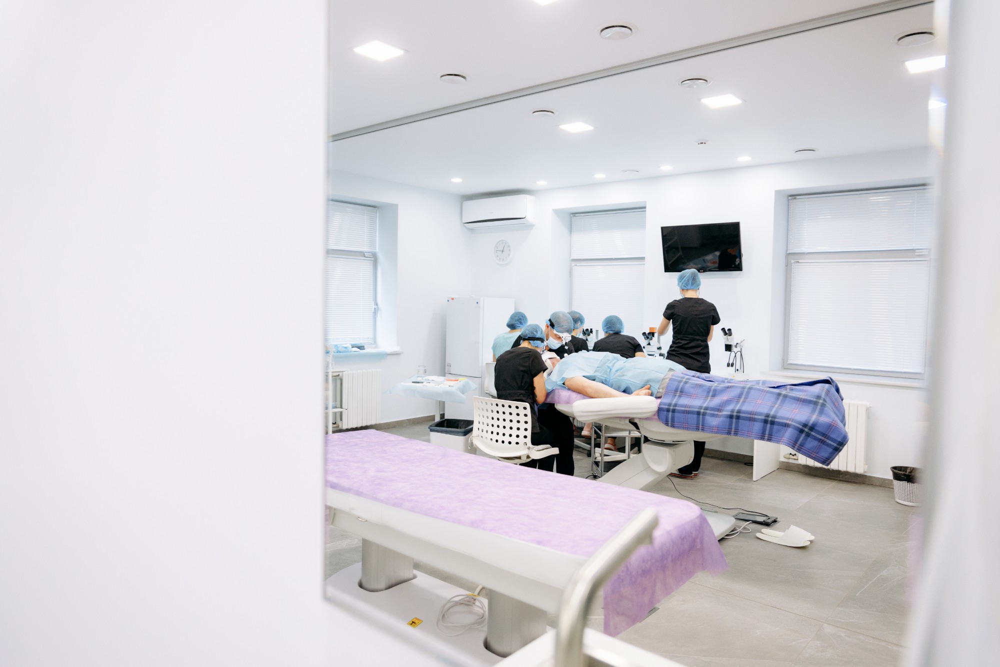HairMed — центр лікування та трансплантації волосся — Операційна зона